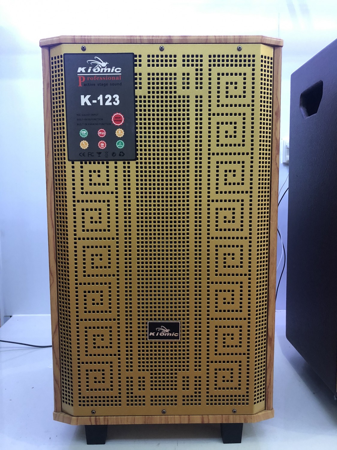 LOA KAKAOKE KIOMIC K -123